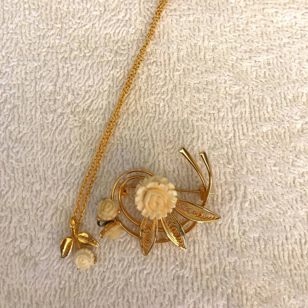 EUC White Rose Necklace, Brooch & Earring Set